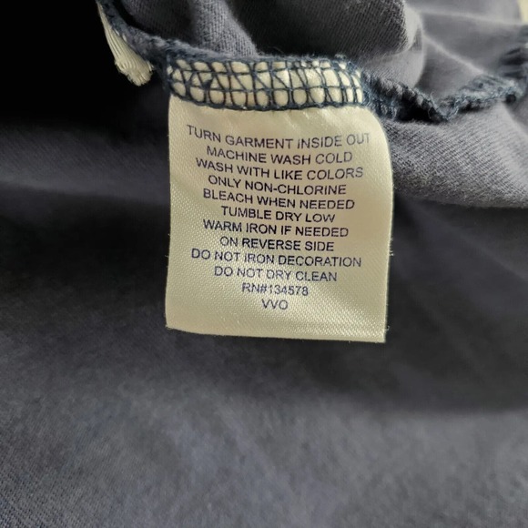 Vineyard Vines Shirt Mens Medium Blue Short Sleeve Big Whale Spell Out Logo - Picture 8 of 12